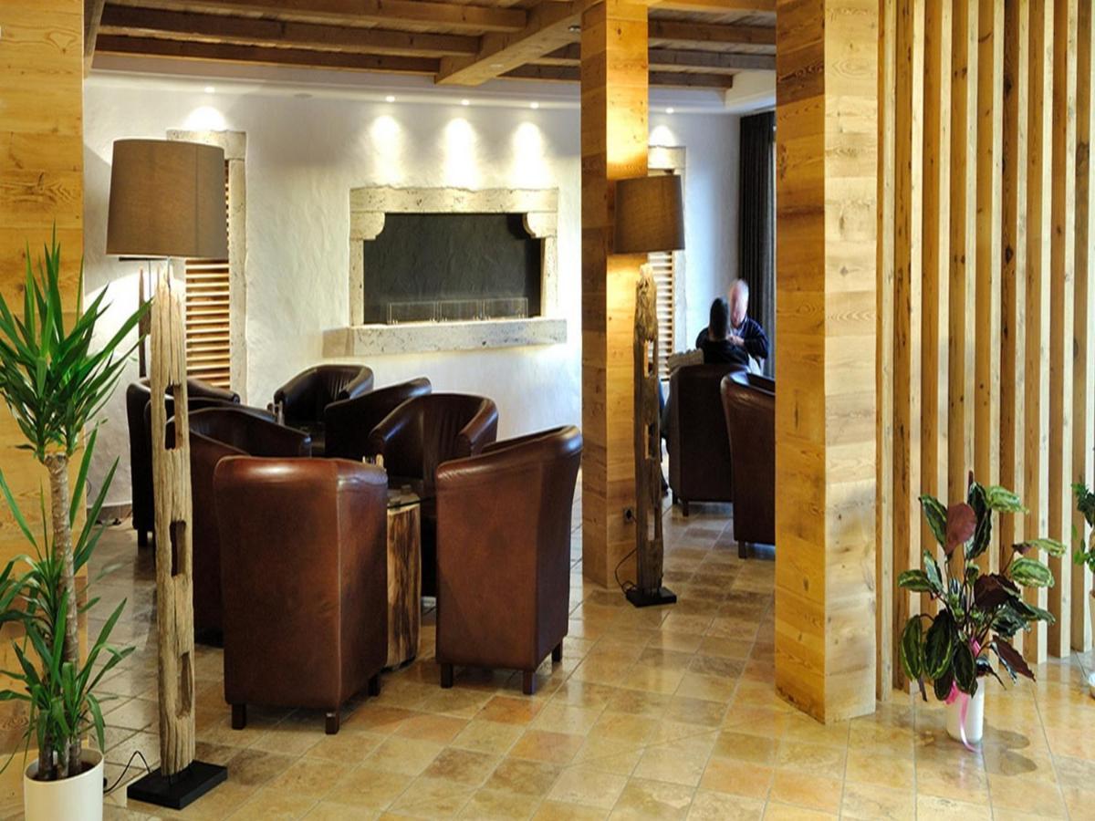 Hotel Rosslaufhof 卡斯特尔罗托 外观 照片