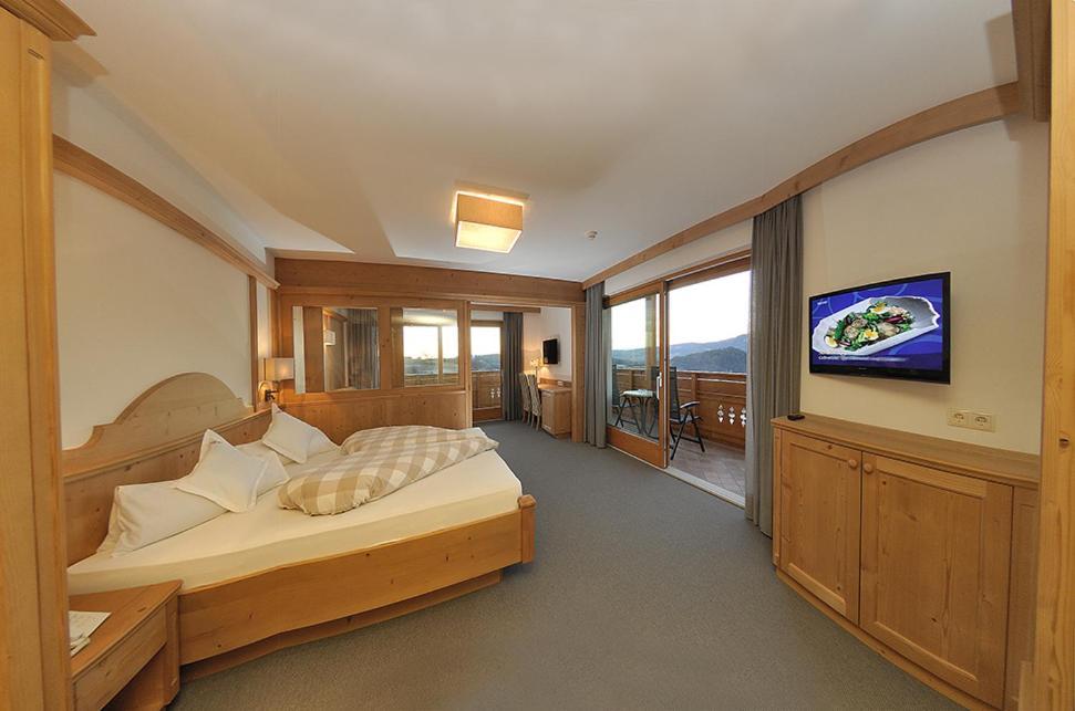 Hotel Rosslaufhof 卡斯特尔罗托 外观 照片