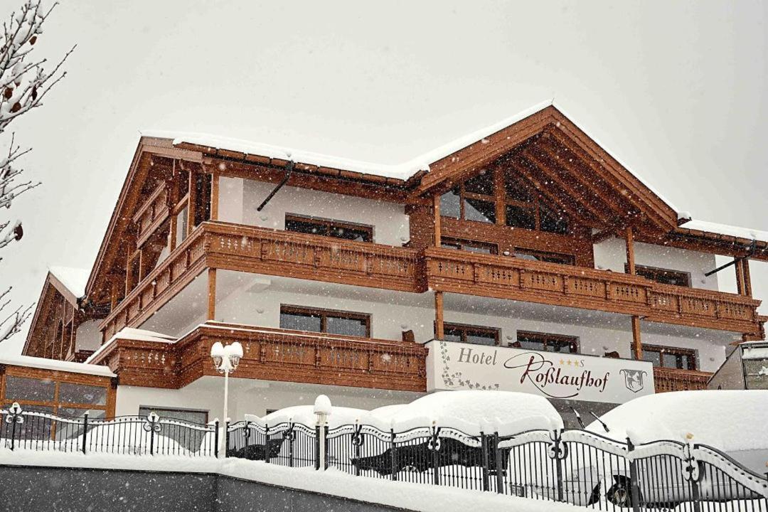 Hotel Rosslaufhof 卡斯特尔罗托 外观 照片