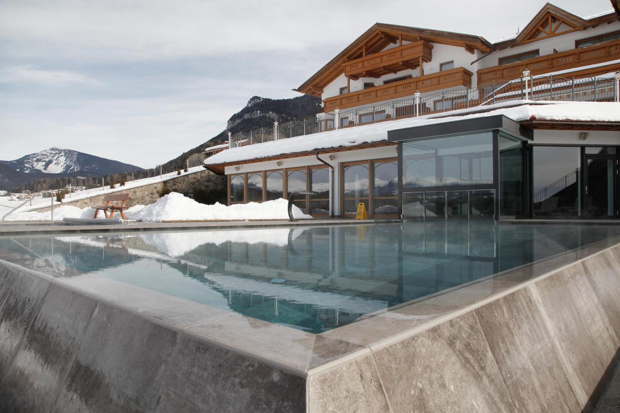 Hotel Rosslaufhof 卡斯特尔罗托 外观 照片